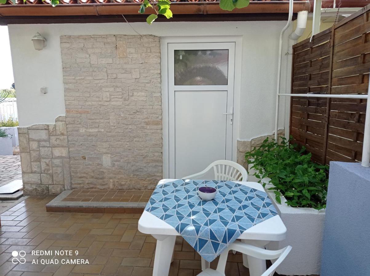 Studio Apartman Премантура Екстер'єр фото